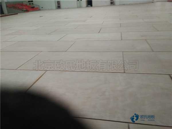 體育運動木地板一般多少錢？22厚